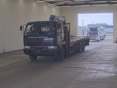 NISSAN DIESEL (UD) BIG THUMB