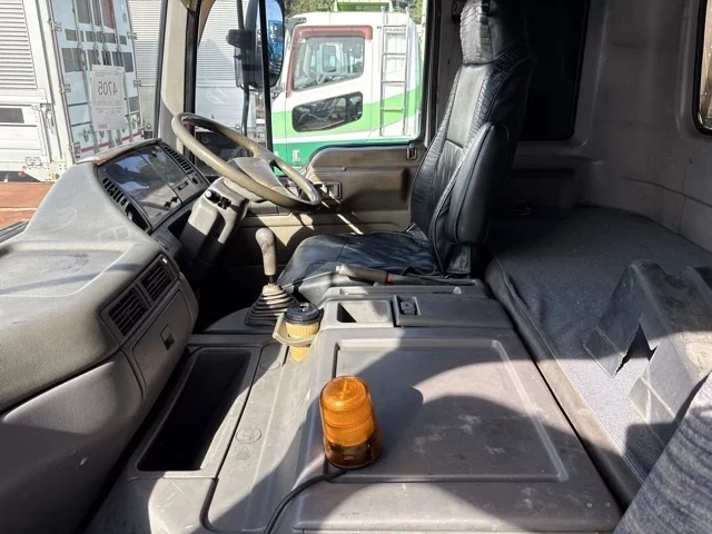 Hino Profia  с аукциона в Японии