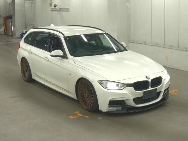 BMW 3-Series 2013