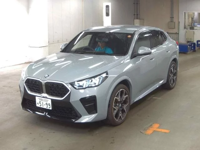 BMW X2  с аукциона в Японии