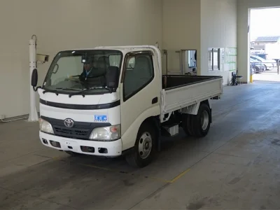 TOYOTA DYNA