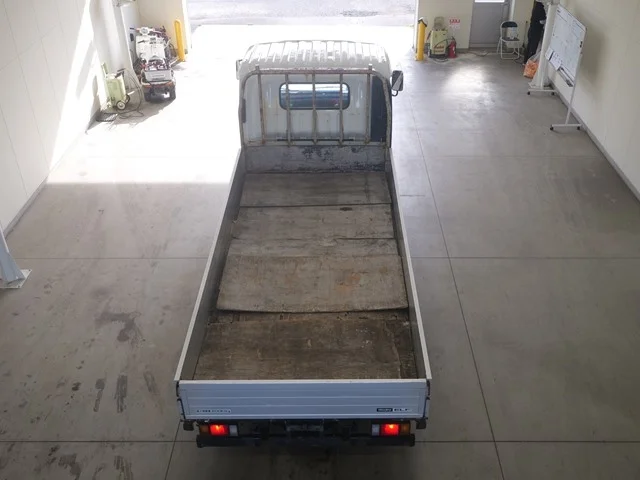Isuzu Elf  с аукциона в Японии