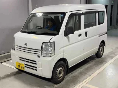 NISSAN CLIPPER VAN
