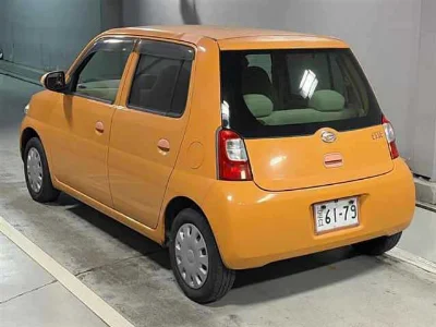 DAIHATSU ESSE