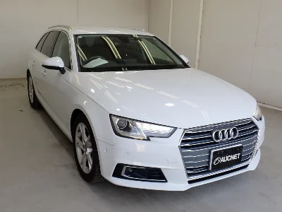 AUDI A4 AVANTE