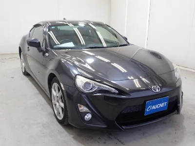 TOYOTA 86