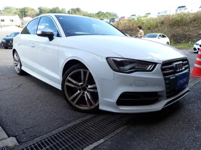 AUDI S3