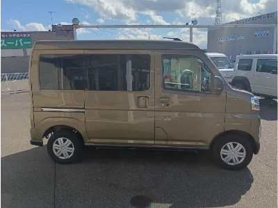 DAIHATSU ATRAI VAN