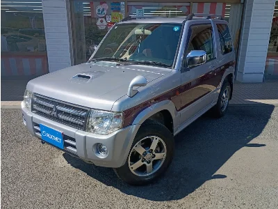MITSUBISHI PAJERO MINI