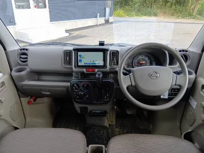 NISSAN CLIPPER VAN