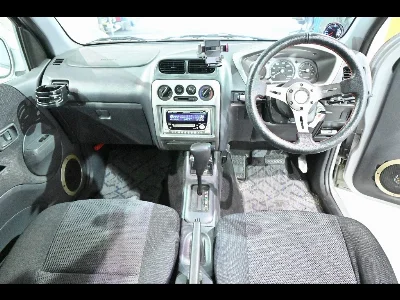 DAIHATSU TERIOS KID