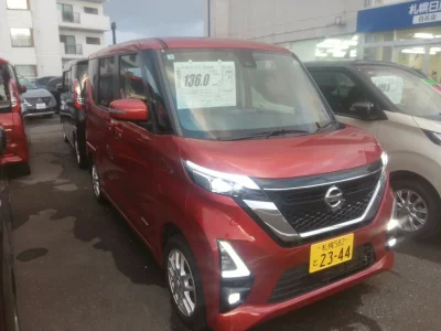 NISSAN ROOX