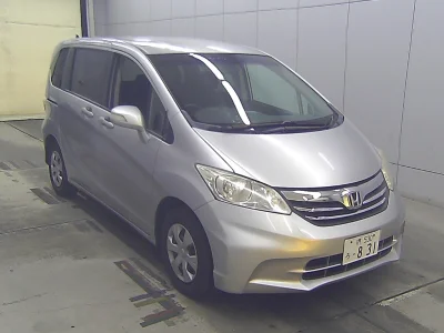 HONDA FREED