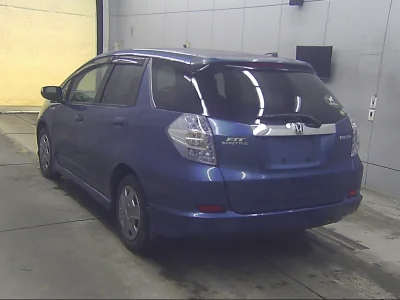 HONDA FIT SHUTTLE