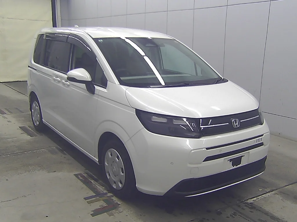 Honda Freed  с аукциона в Японии