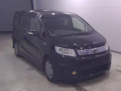 HONDA FREED SPIKE