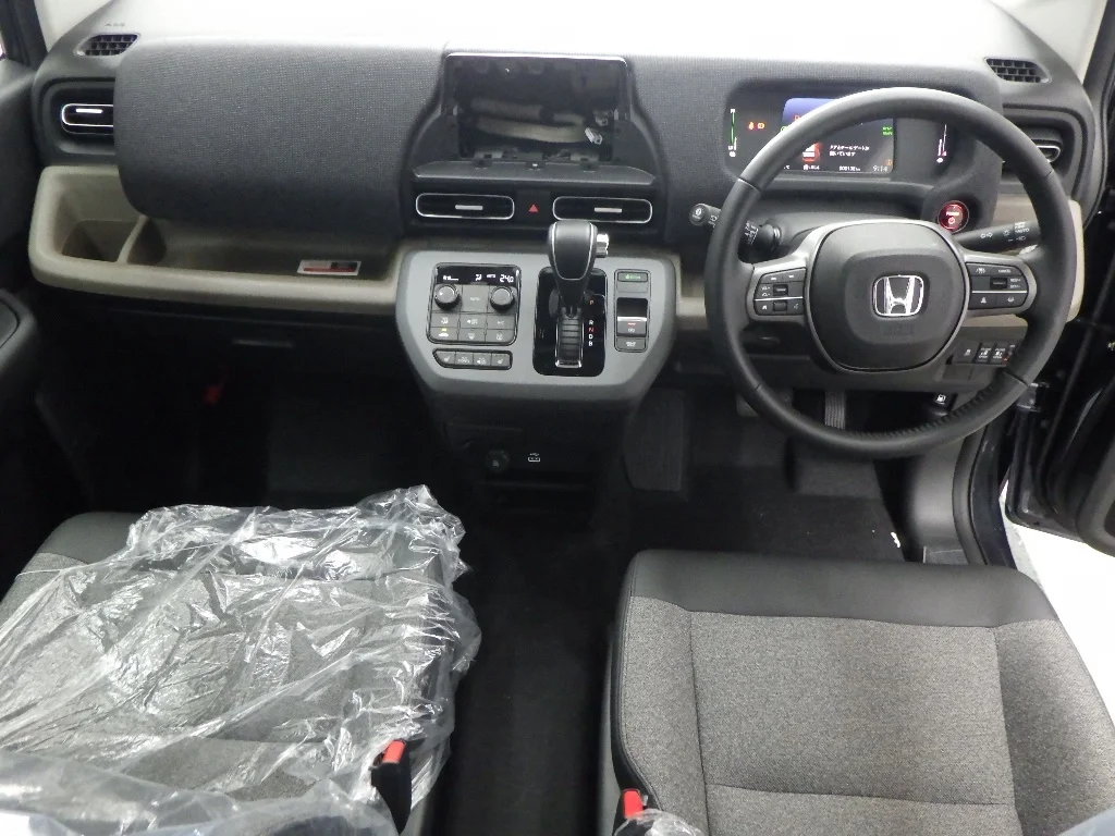 Honda Freed  с аукциона в Японии