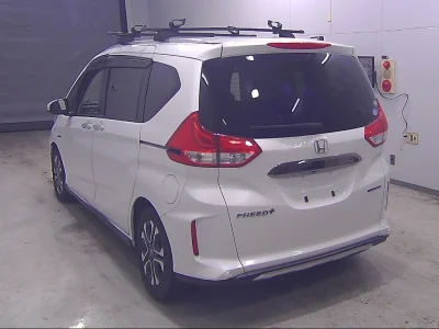 HONDA FREED+