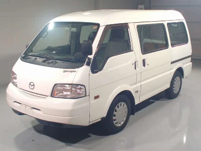 NISSAN CARAVAN 1