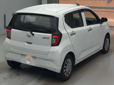 DAIHATSU MIRA E S 2
