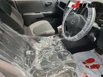 MAZDA FAMILIA VAN