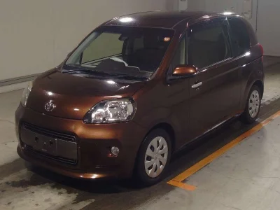 TOYOTA PORTE