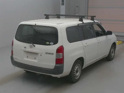 TOYOTA SUCCEED