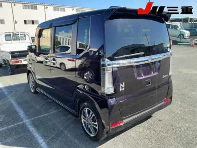 HONDA N BOX