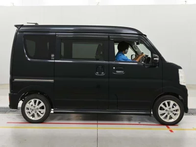NISSAN CLIPPER RIO