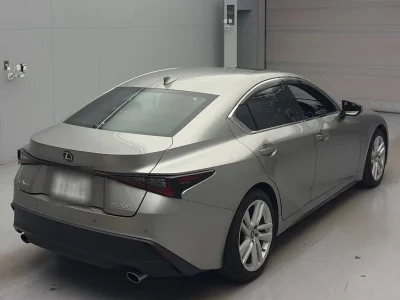 LEXUS IS 2