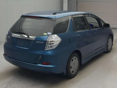 HONDA FIT SHUTTLE