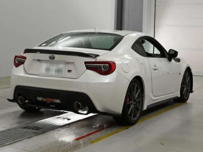 TOYOTA 86