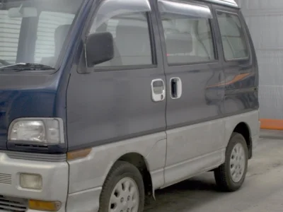 MITSUBISHI BRAVO