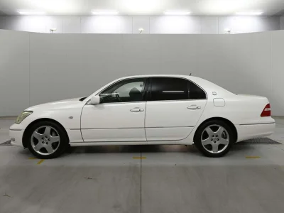 Toyota Celsior