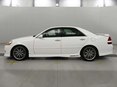 TOYOTA MARK II