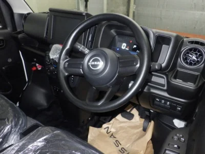 NISSAN CLIPPER VAN
