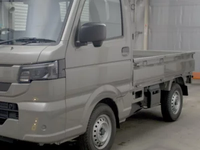 NISSAN CLIPPER TRUCK