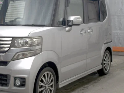 Honda N-Box+