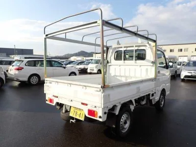 NISSAN CLIPPER TRUCK