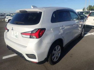 Mitsubishi RVR