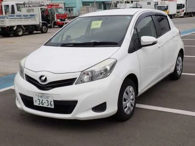 TOYOTA VITZ