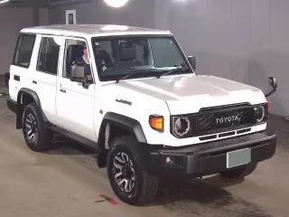 TOYOTA LAND CRUISER