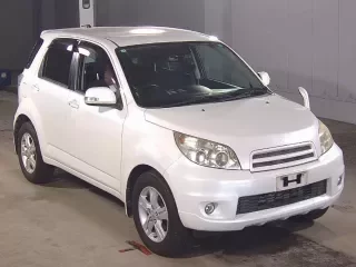 TOYOTA RUSH