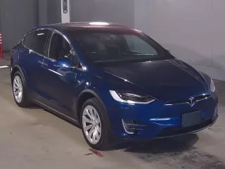 TESLA MODEL X 1