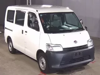TOYOTA TOWN ACE VAN