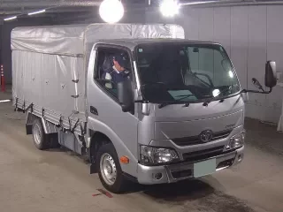 TOYOTA DYNA