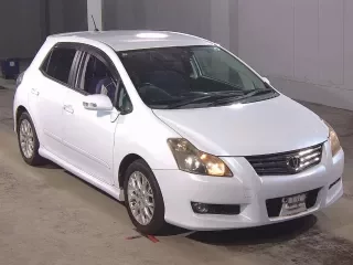 TOYOTA BLADE