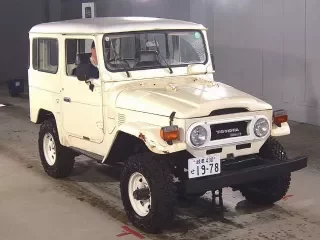 TOYOTA LAND CRUISER