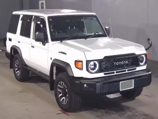 TOYOTA LAND CRUISER