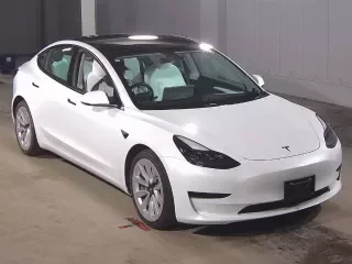 TESLA MODEL 3 1